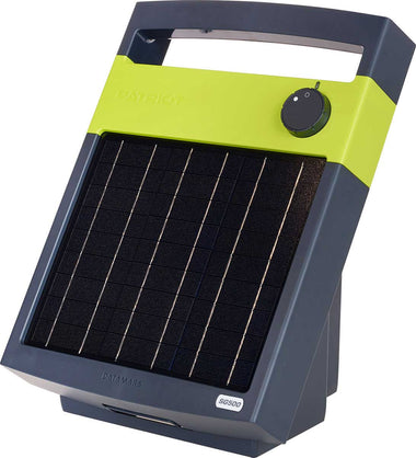 patriot solarguard 500 solar powered fence charger powers 30 miles or 100 acres 